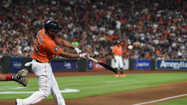 Jose Abreu bateando